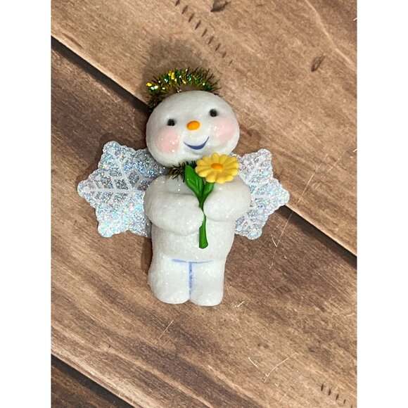 2022 HALLMARK KEEPSAKE ORNAMENT QG02266 SNOW ANGEL SNOWMAN WITH DAISY & HALO - Picture 4 of 6